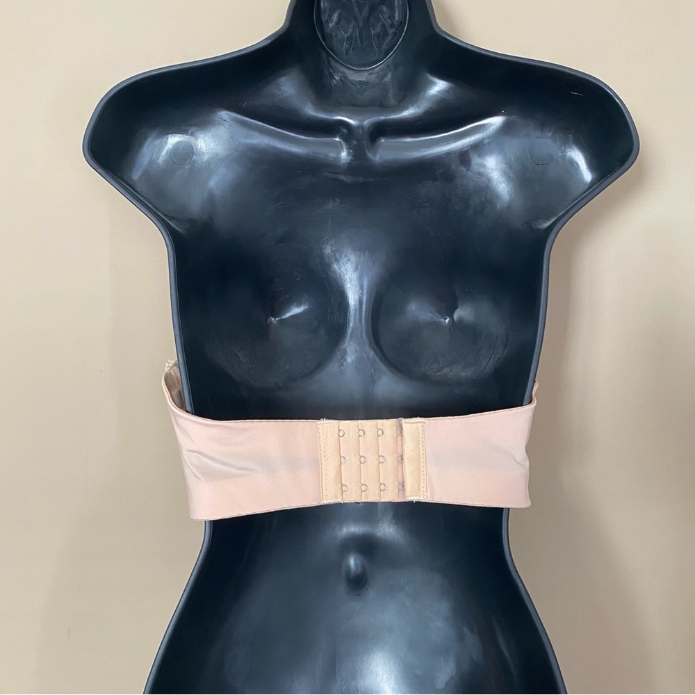 O2 Strapless Nude Bra Size 36 - Picture 4 of 7
